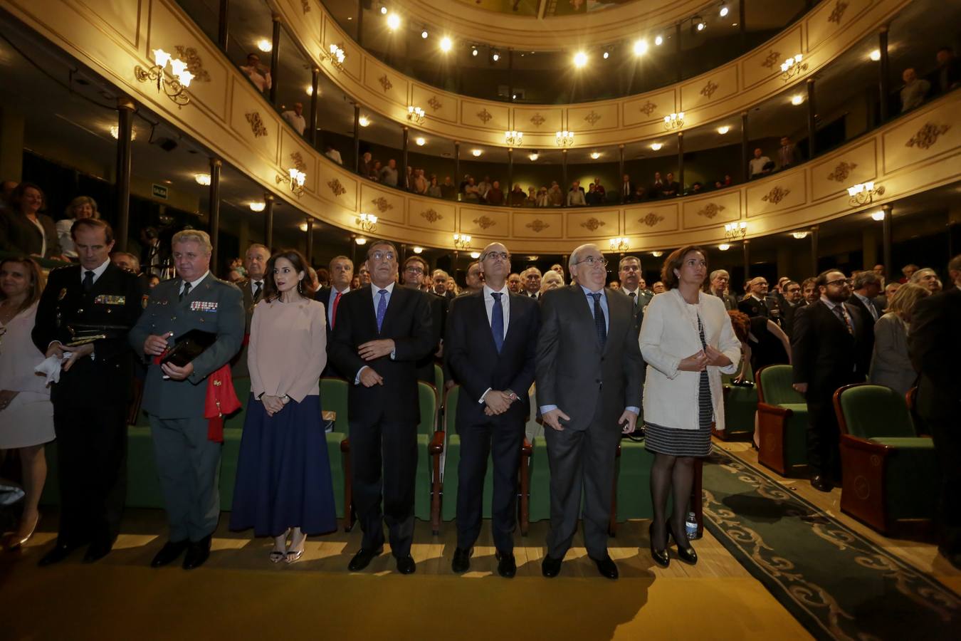 La Policía Nacional y La Guardia Civil reciben la Medalla de Oro de Salamanca