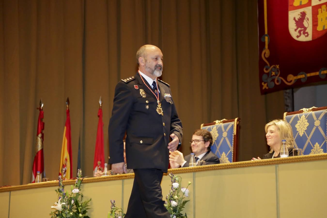 La Policía Nacional y La Guardia Civil reciben la Medalla de Oro de Salamanca