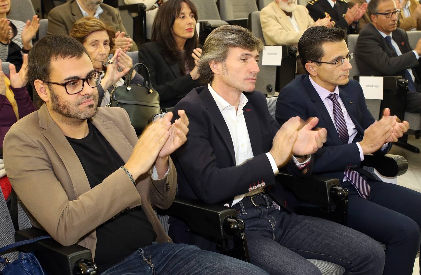 Francisco Onieva y Jacobo Llano reciben &#039;ex aequo&#039; el XXVI Premio Gil de Biedma