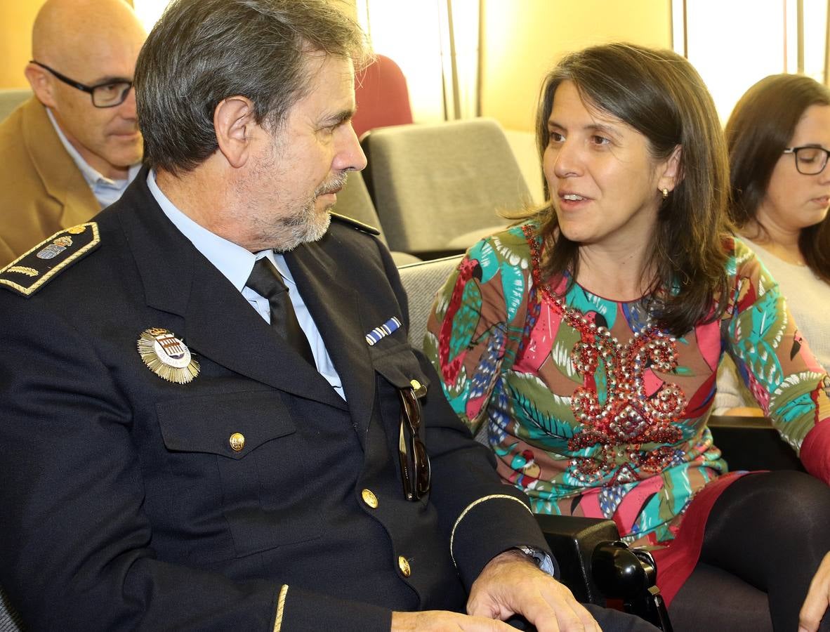 Francisco Onieva y Jacobo Llano reciben &#039;ex aequo&#039; el XXVI Premio Gil de Biedma