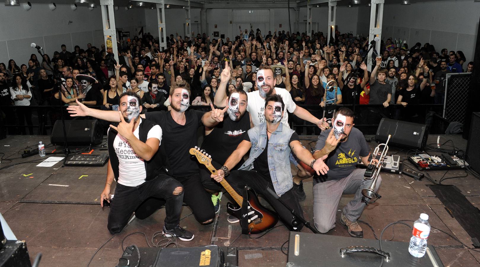 Concierto de Sin Arreglo en el Lava