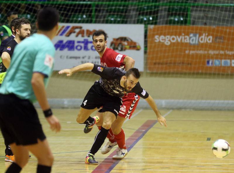 Partido Naturpellet Futsal-Puertollano en Segovia
