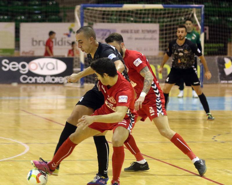 Partido Naturpellet Futsal-Puertollano en Segovia