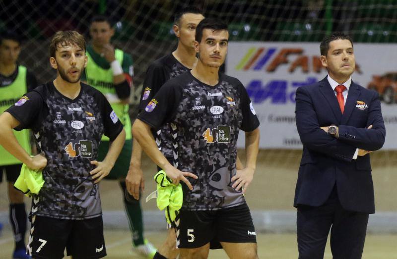 Partido Naturpellet Futsal-Puertollano en Segovia