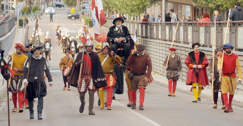 Carlos V, recibido y agasajado por Rodrigo de Dueñas en Medina del Campo