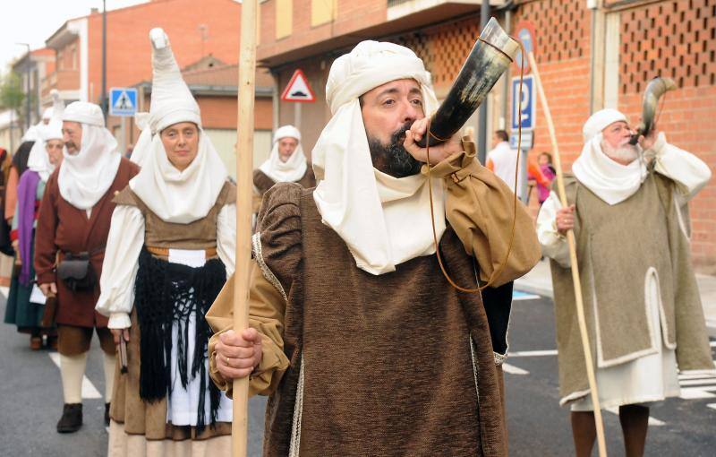 Carlos V, recibido y agasajado por Rodrigo de Dueñas en Medina del Campo
