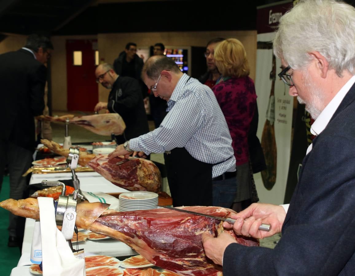 Arranca en Segovia la séptima edición del Otoño Enológico de la Fundacion Caja Rural