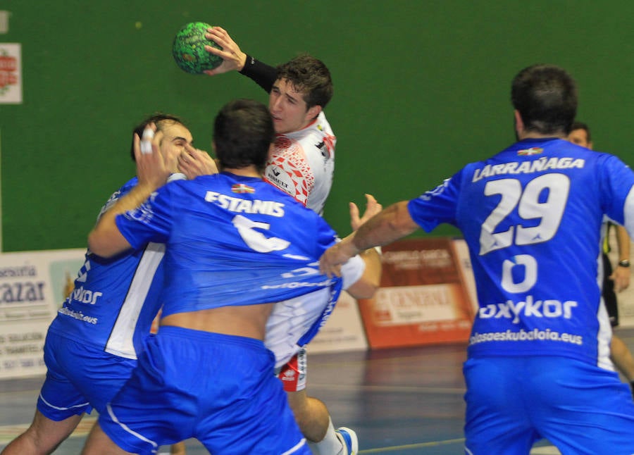 BM Nava 23-22 Tolosa Eskubaloia