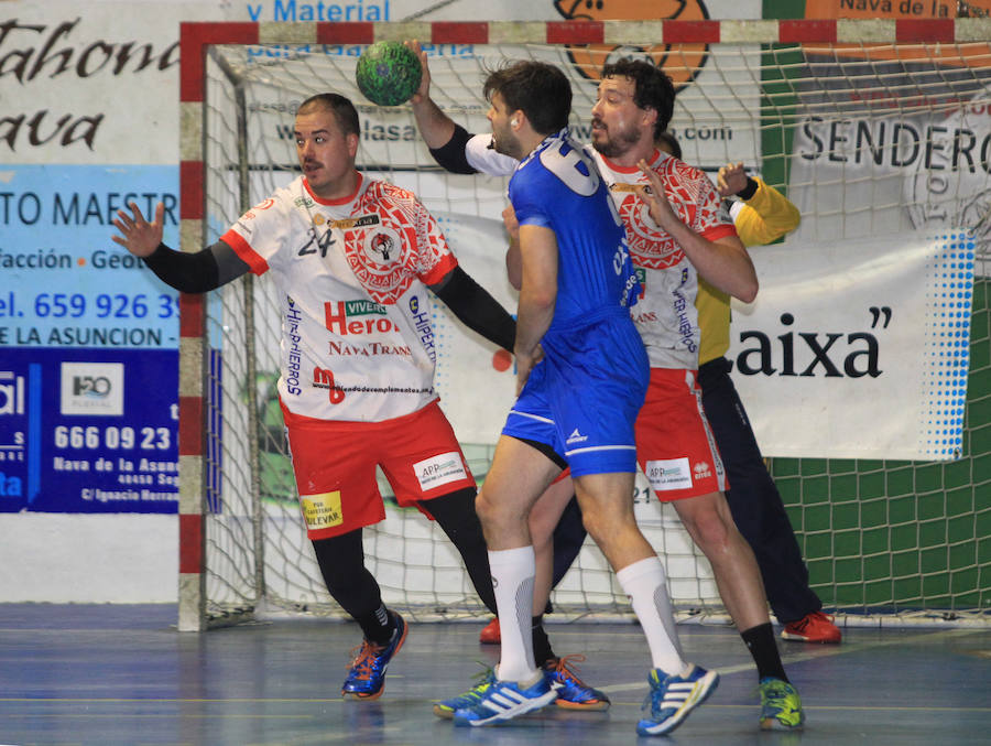 BM Nava 23-22 Tolosa Eskubaloia