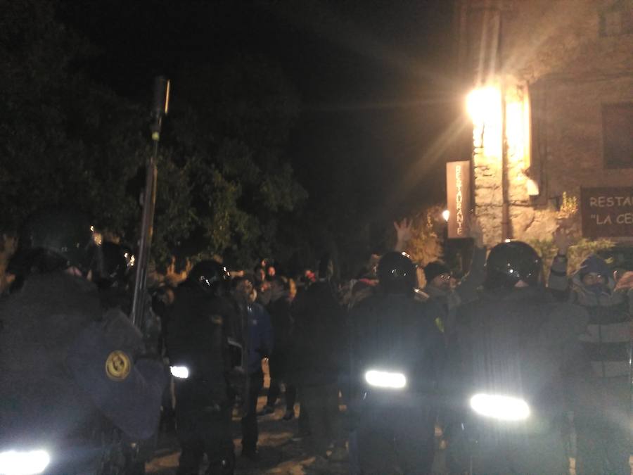 Celebración del Toro Júbilo en Medinaceli con la protesta de los antitaurinos