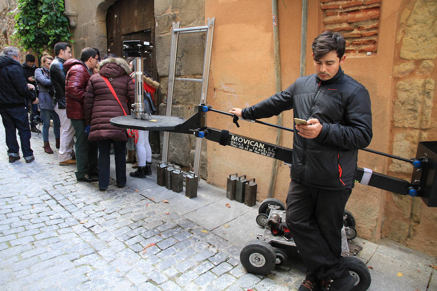 Rodaje de &#039;La Catedral del Mar&#039; en Segovia con Aitor Luna (2/2)
