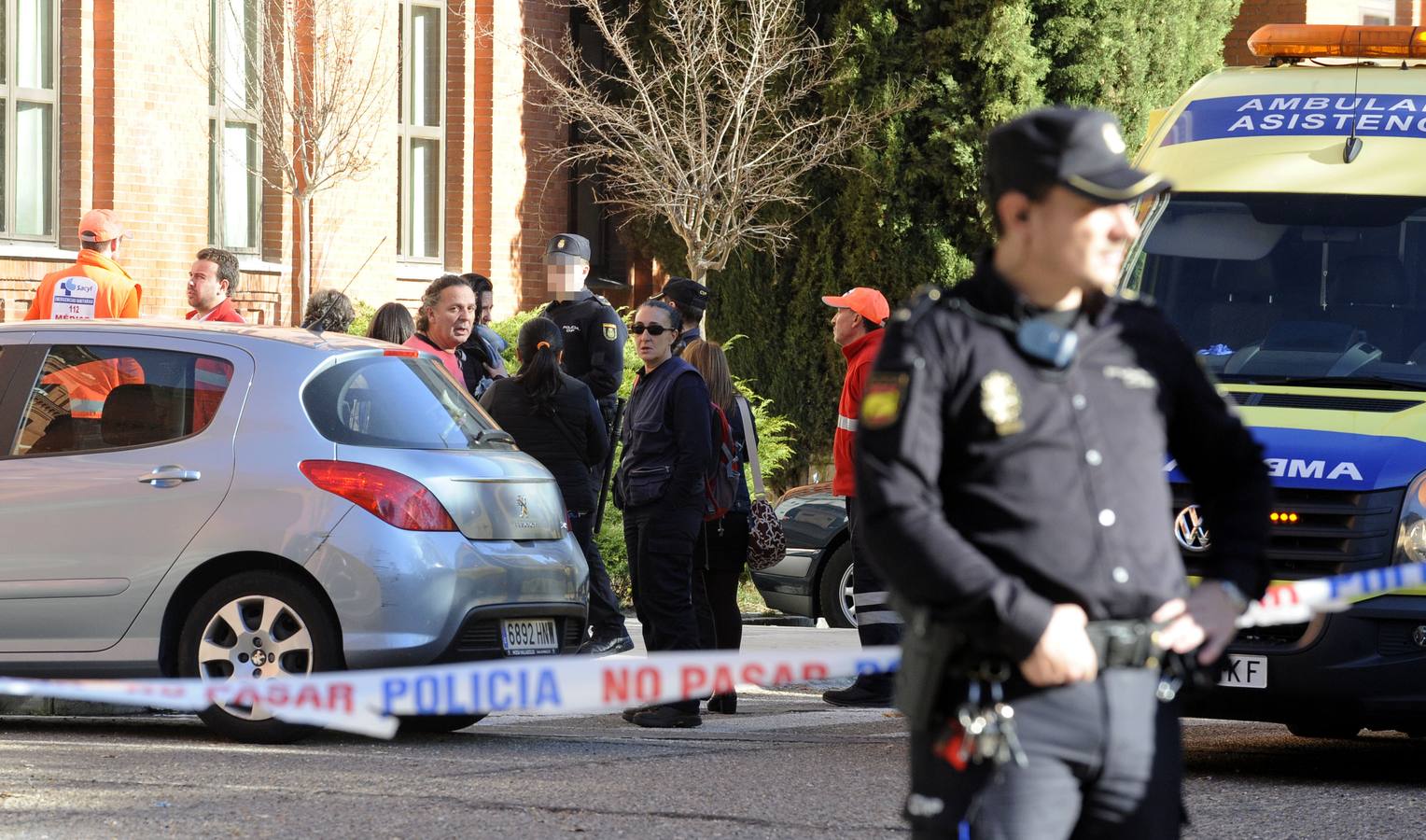 Desalojan el instituto Zorrilla de Valladolid por un gas tóxico