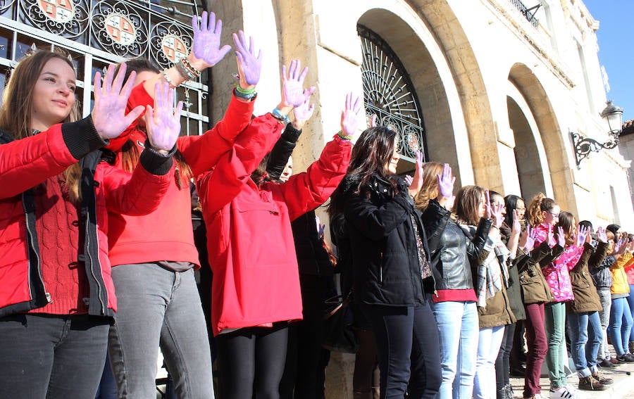 Manifesto en la Plaza Mayor. 