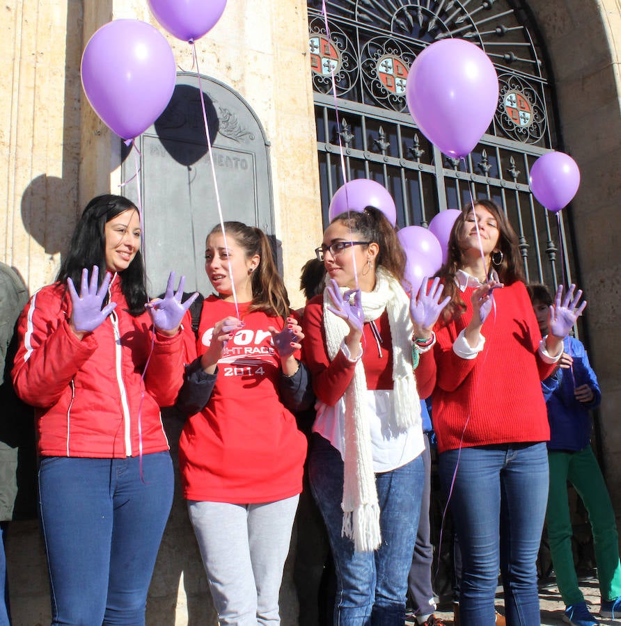 Manifesto en la Plaza Mayor. 