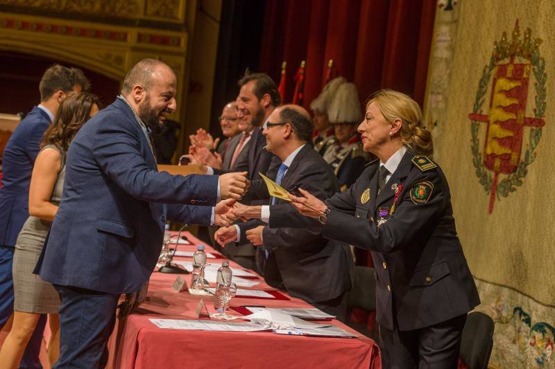 Celebración del Día de la Policía en Valladolid (1/2)