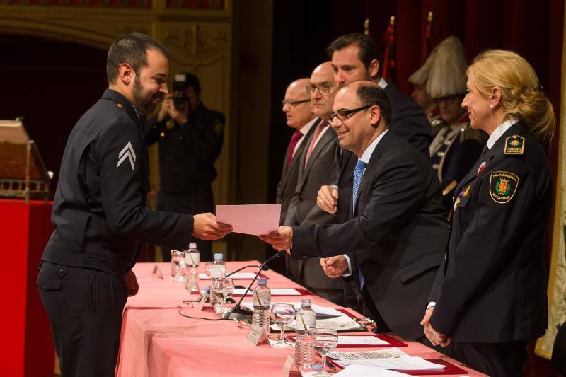 Celebración del Día de la Policía en Valladolid (1/2)