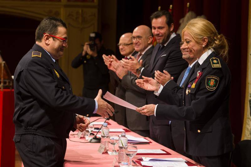 Celebración del Día de la Policía en Valladolid (1/2)