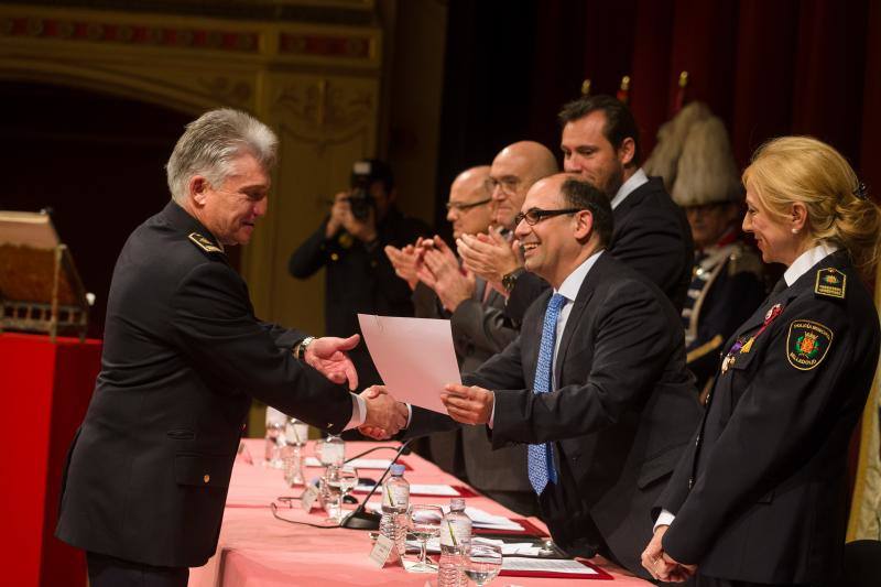 Celebración del Día de la Policía en Valladolid (2/2)