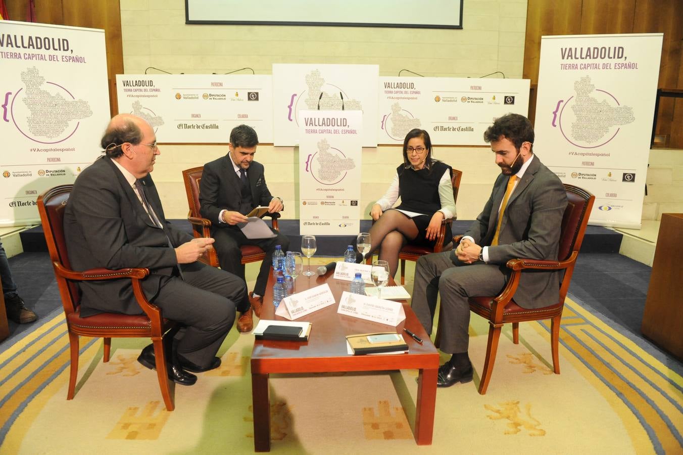 Segunda mesa redonda de las jornadas &#039;Valladolid, Tierra Capital del Español&#039; organizadas por El Norte de Castilla