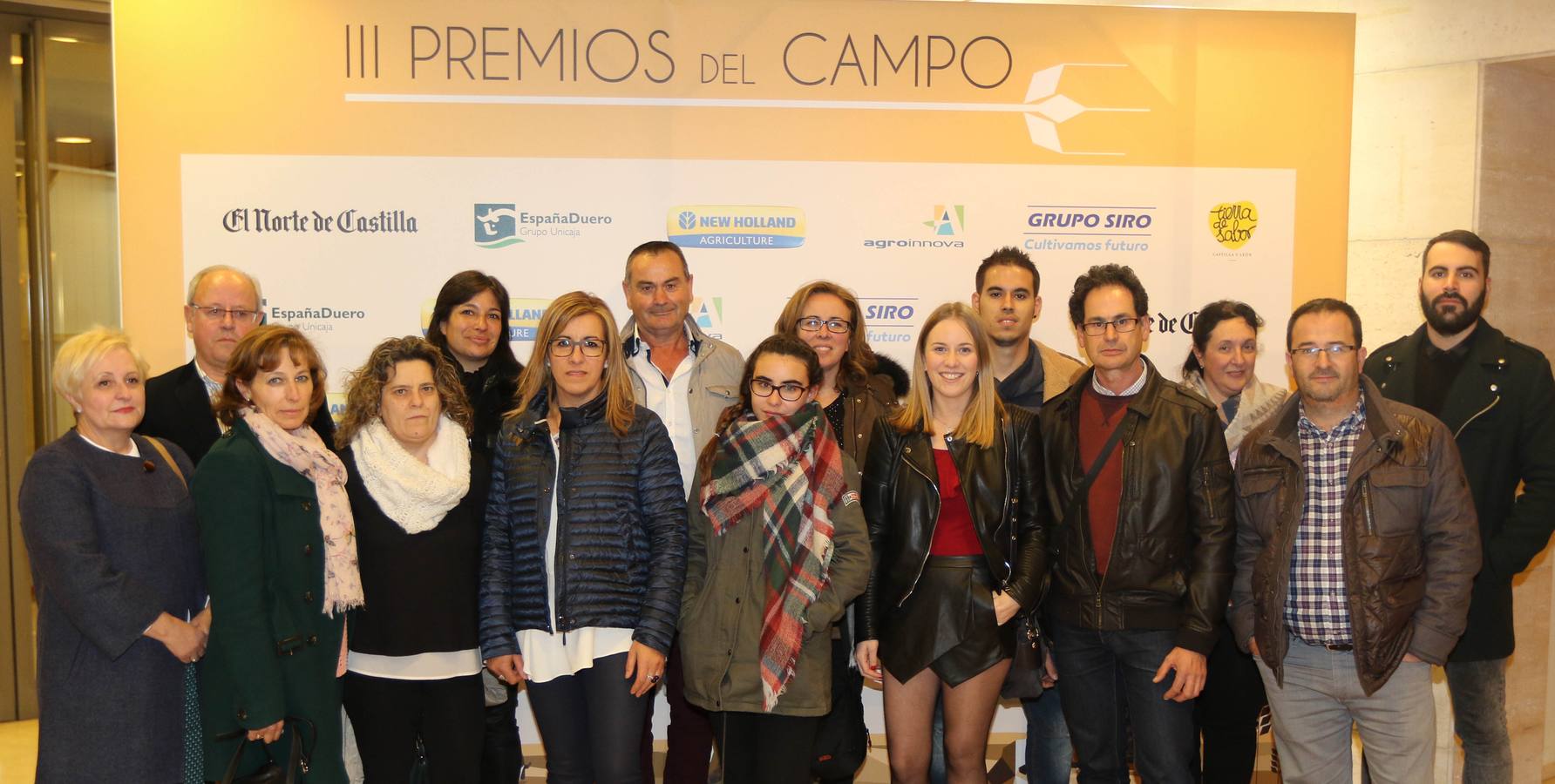 Carmen Cordero, Domiciano Pastor (presidente de UPA Palencia), Chari Fernández, Beatriz Díez, Blanca Cosgalla, Loreto Fernández (Premio Mujer Emprendedora), Hipólito Pozas, Gloria Fernández, Raquel de Prado, Natalia de Prado, Pablo Noriega, Fernando Vela, Mercedes García, Raúl Azpeleta y JuanLuis Pozas.