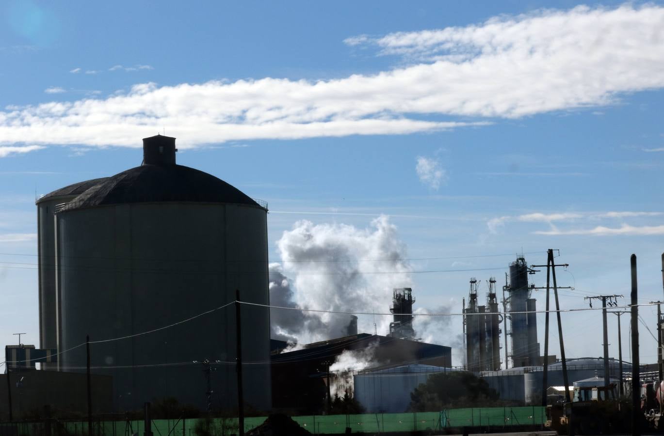 Juan Vicente Herrera visita las instalaciones de la azucarera Acor de Olmedo (Valladolid)