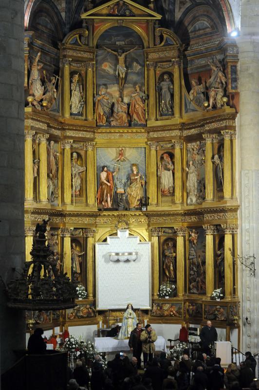 Subida a la ermita de Nuestra Señora de la Concepción de la Virgen de los Pegotes en Nava del Rey