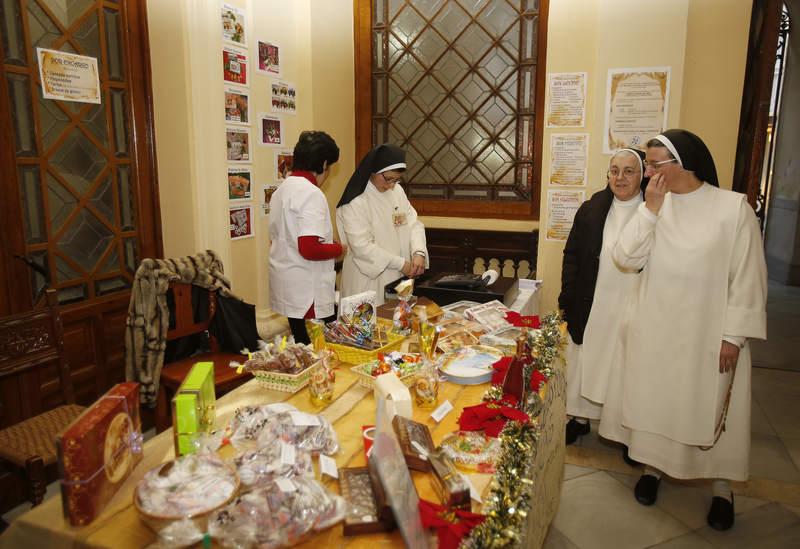 Exposición y venta de dulces de las monjas en Palencia