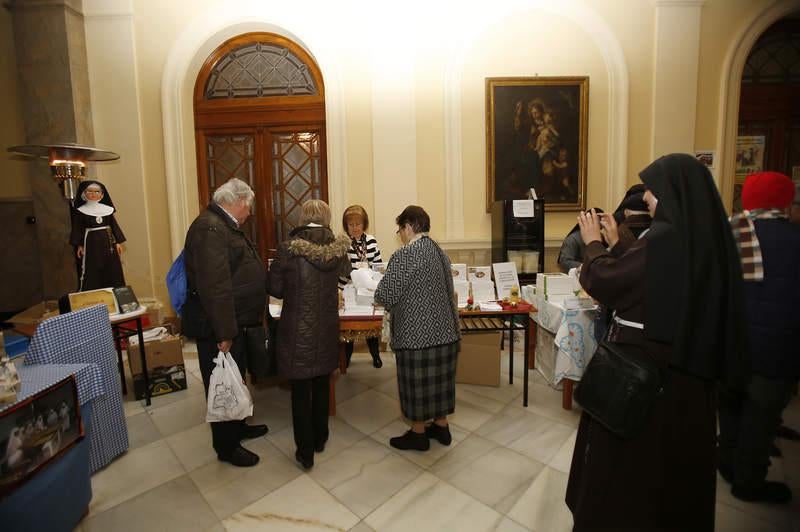 Exposición y venta de dulces de las monjas en Palencia
