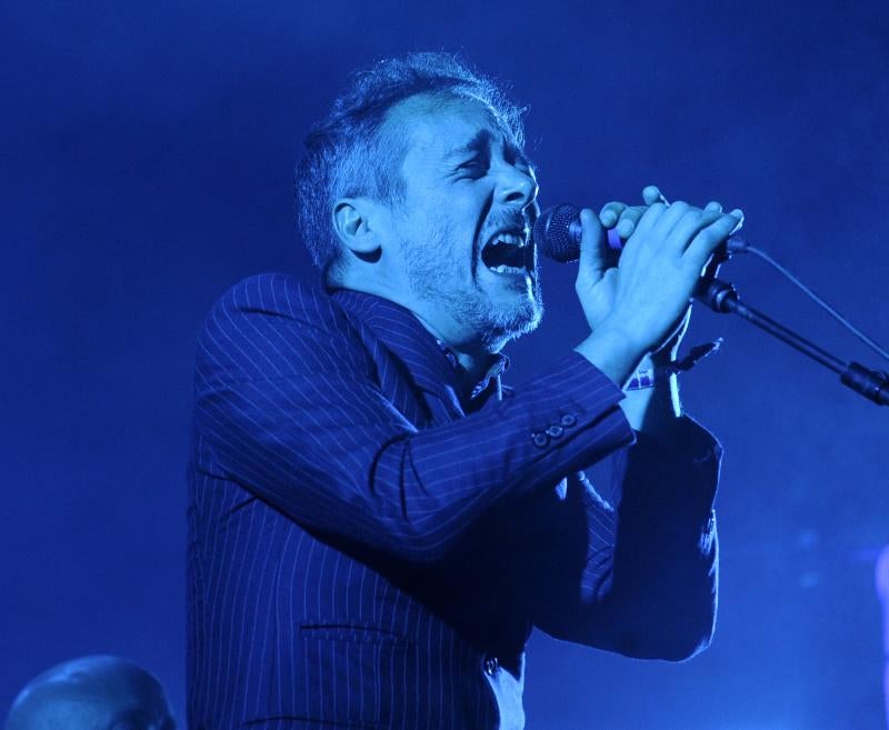 Love of lesbian.