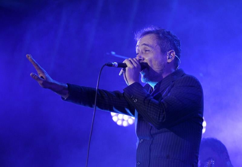 Love of lesbian.