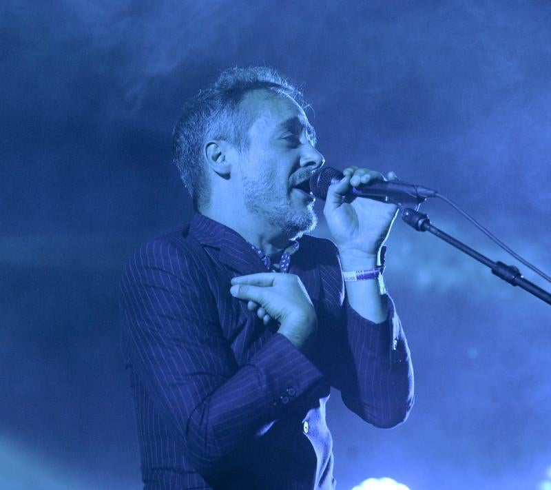 Love of lesbian.