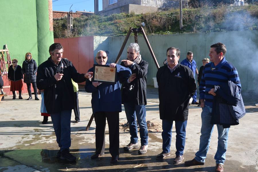 Matanza tradicional en Macotera, Salamanca