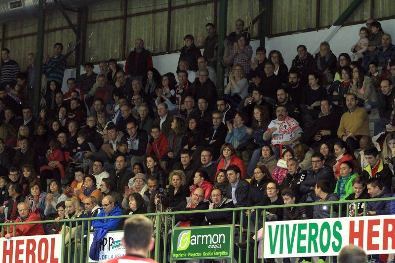Partido del Viveros Herol BM Nava contra el Gijón Jovellanos