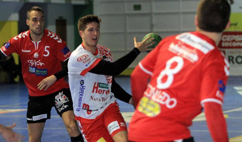 Partido del Viveros Herol BM Nava contra el Gijón Jovellanos