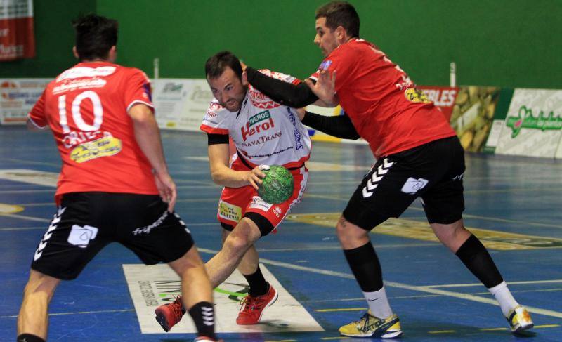 Partido del Viveros Herol BM Nava contra el Gijón Jovellanos