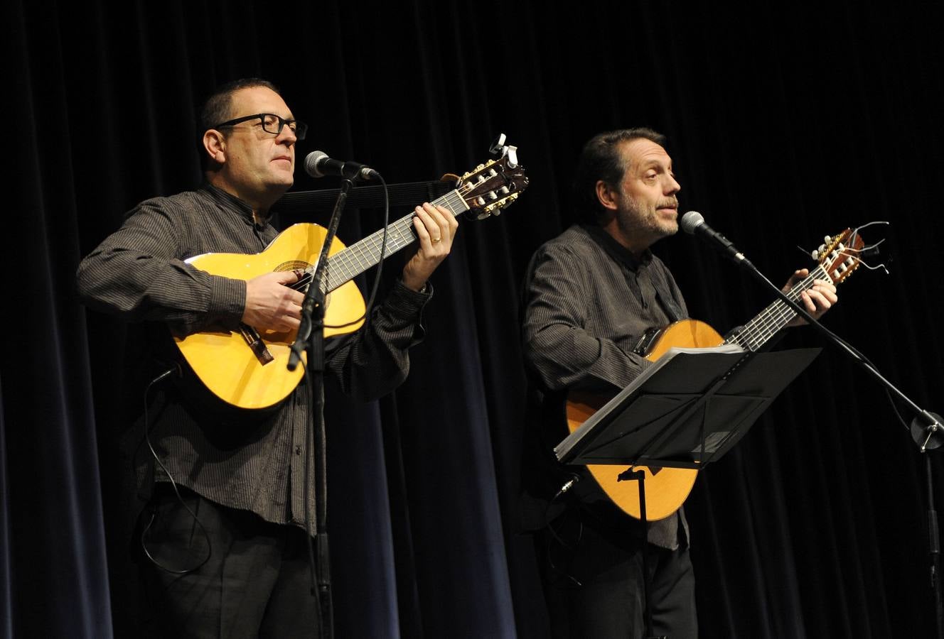 Fiesta de Navidad de los centros de personas mayores