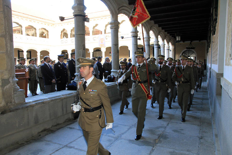 Toma de posesión del nuevo director de la Academia de Artillería, José María Martínez Ferrer