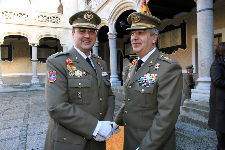 Toma de posesión del nuevo director de la Academia de Artillería, José María Martínez Ferrer