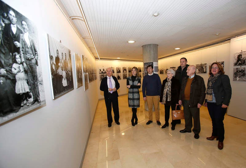 Inauguración en Palencia de la exposición &#039;Álvaro de Castro. Dos fotógrafos de Ampudia&#039;