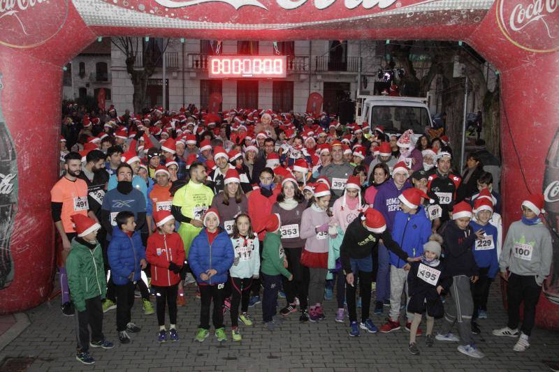 Carrera solidaria &#039;Navibuena&#039; en Campaspero (1/2)