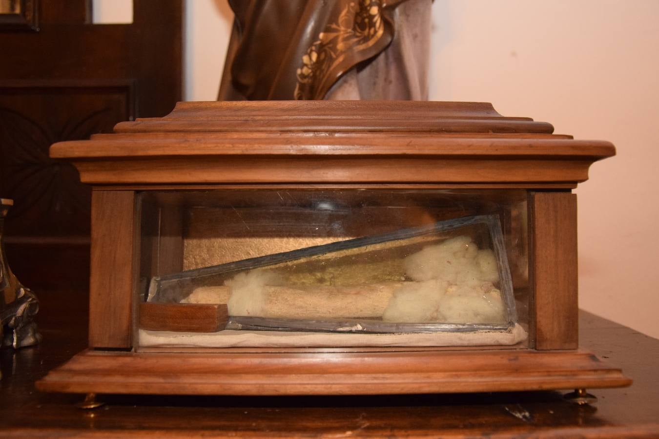 Los vecinos de Guardo conocen los tesoros de la iglesia de San Juan