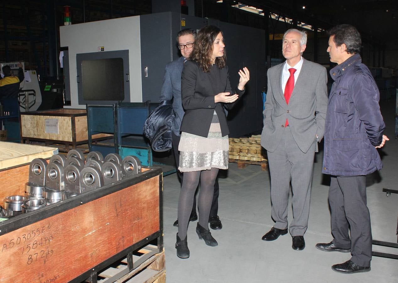 El delegado territorial, Luis Domingo González, visita las instalaciones de Cicrosa