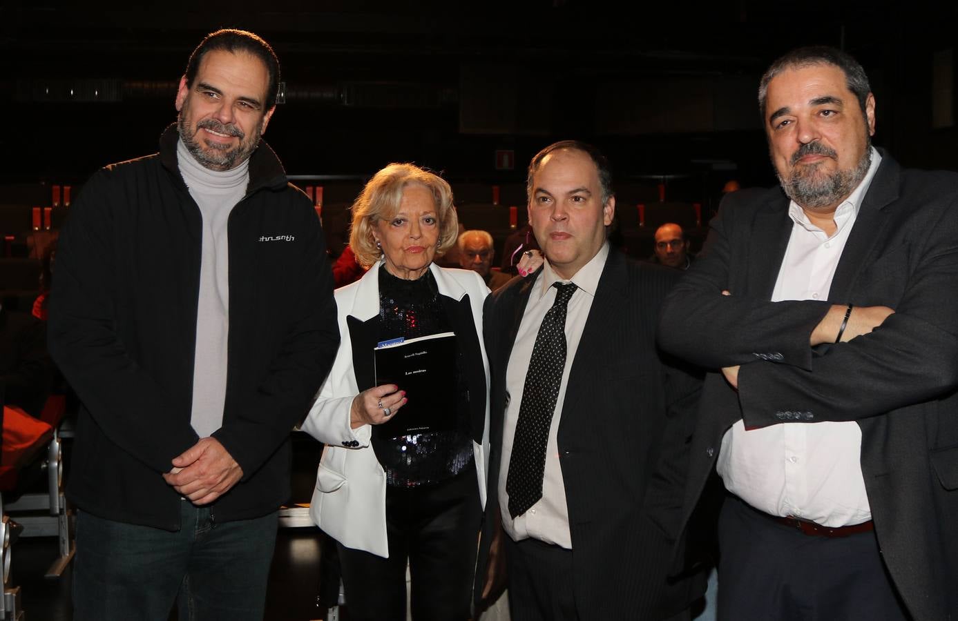 Araceli Sagüillo presenta su último poemario &#039;Las Moiras&#039;