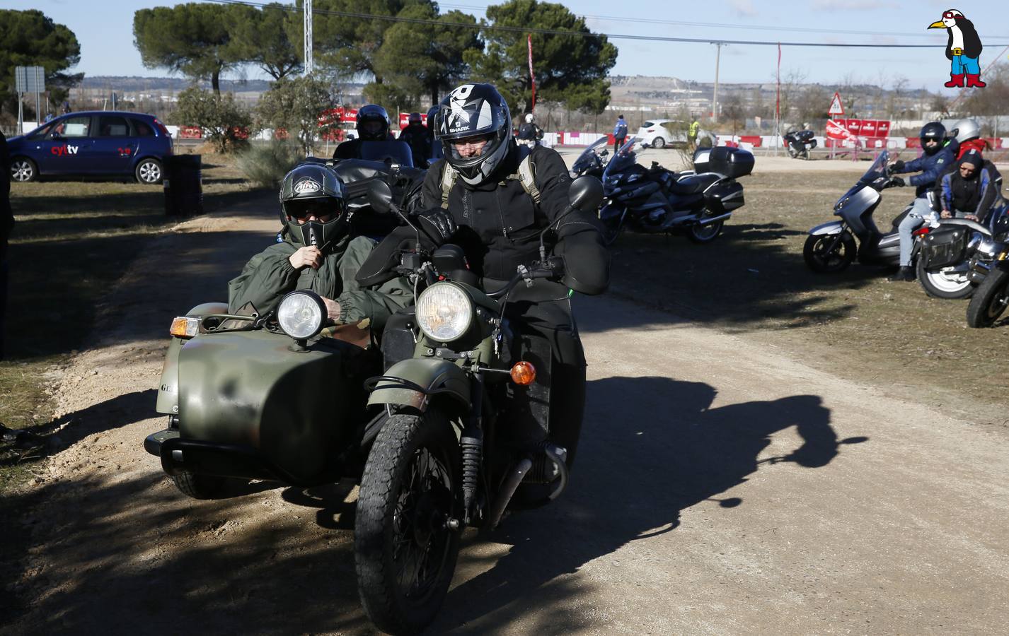 La antigua Hípica Militar se llena de Pingüinos