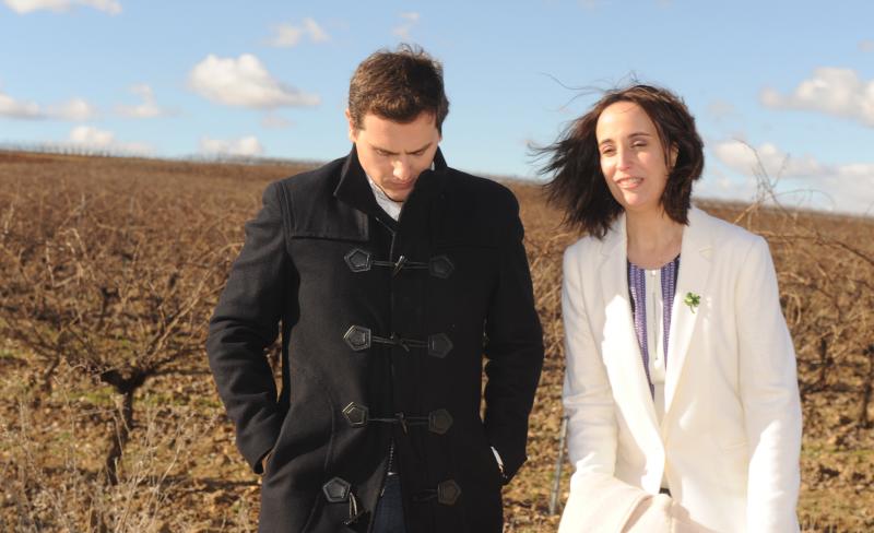 Albert Rivera visita las obras del nuevo almacén logístico y embotelladora de Cuatro Rayas