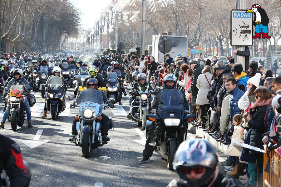 Ambiente en el desfile de banderas de Pingüinos en Valladolid (Parte 5)