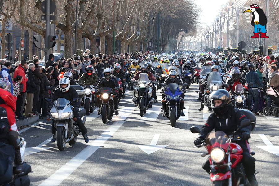 Ambiente en el desfile de banderas de Pingüinos en Valladolid (Parte 5)