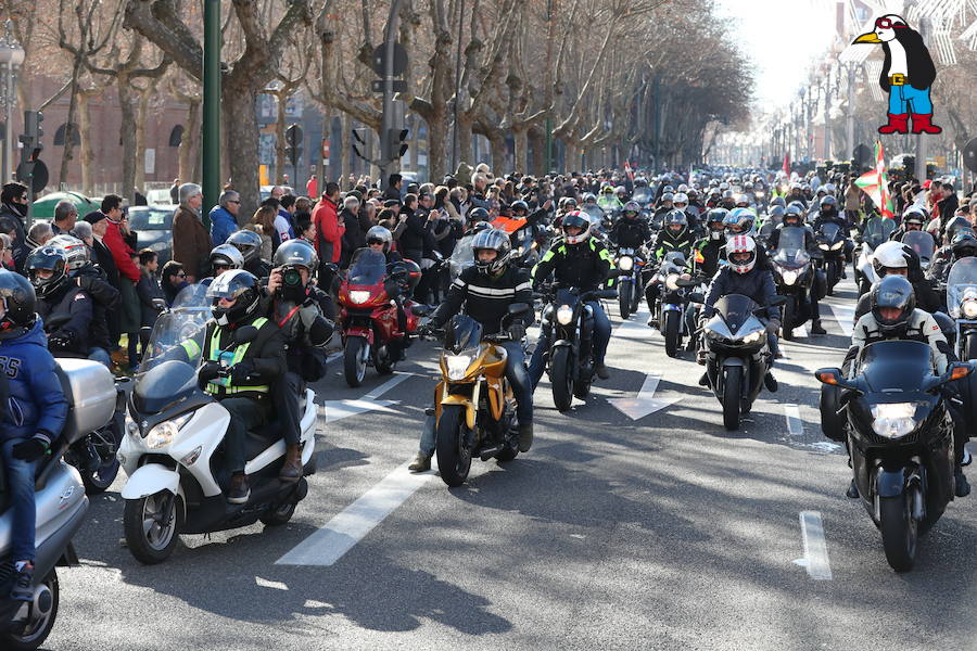 Ambiente en el desfile de banderas de Pingüinos en Valladolid (Parte 6)