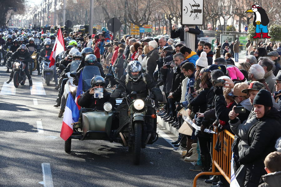 Ambiente en el desfile de banderas de Pingüinos en Valladolid (Parte 6)