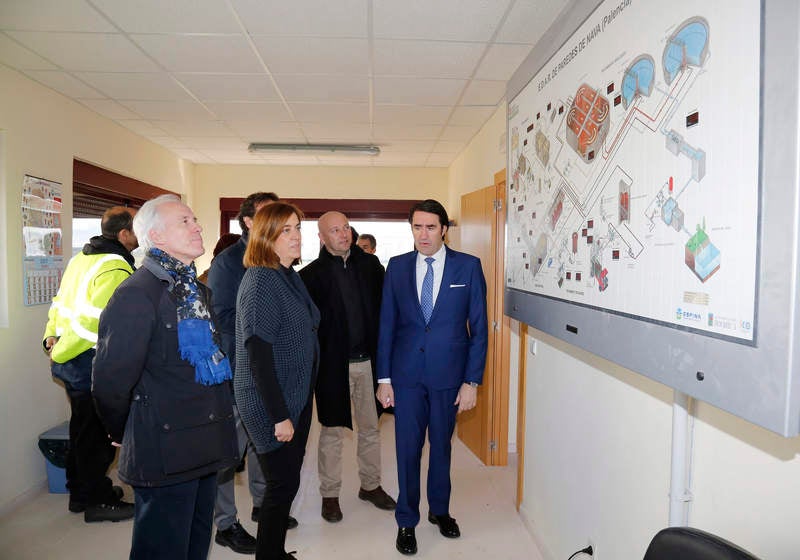 El consejero de Fomento y Medio Ambiente visita las localidades de Villarramiel, Paredes de Nava y Fuentes de Nava